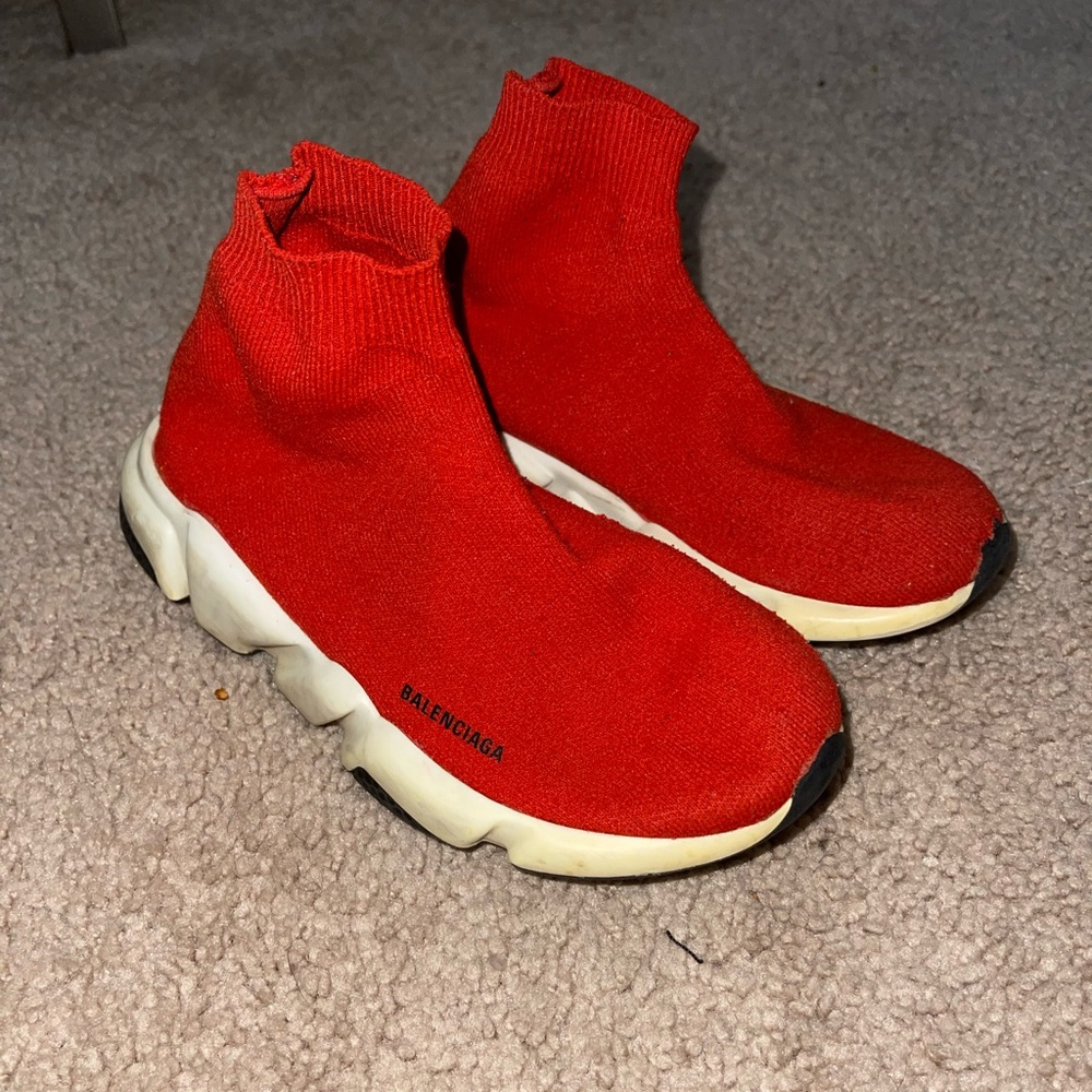 100% AUTHENTIC KIDS BALENCIAGA RUNNERS SIZE 12-13!!